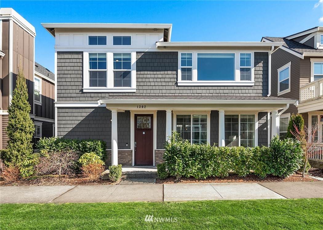 1302 Pine Crest Circle - Photo 1