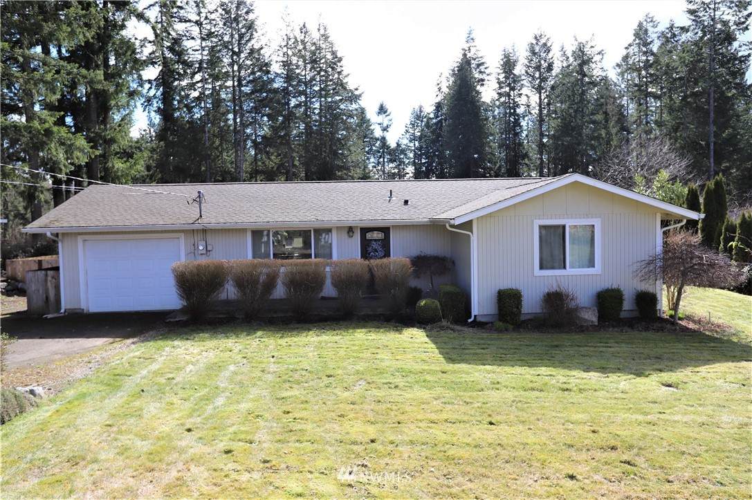13412 137th Street - Photo 1
