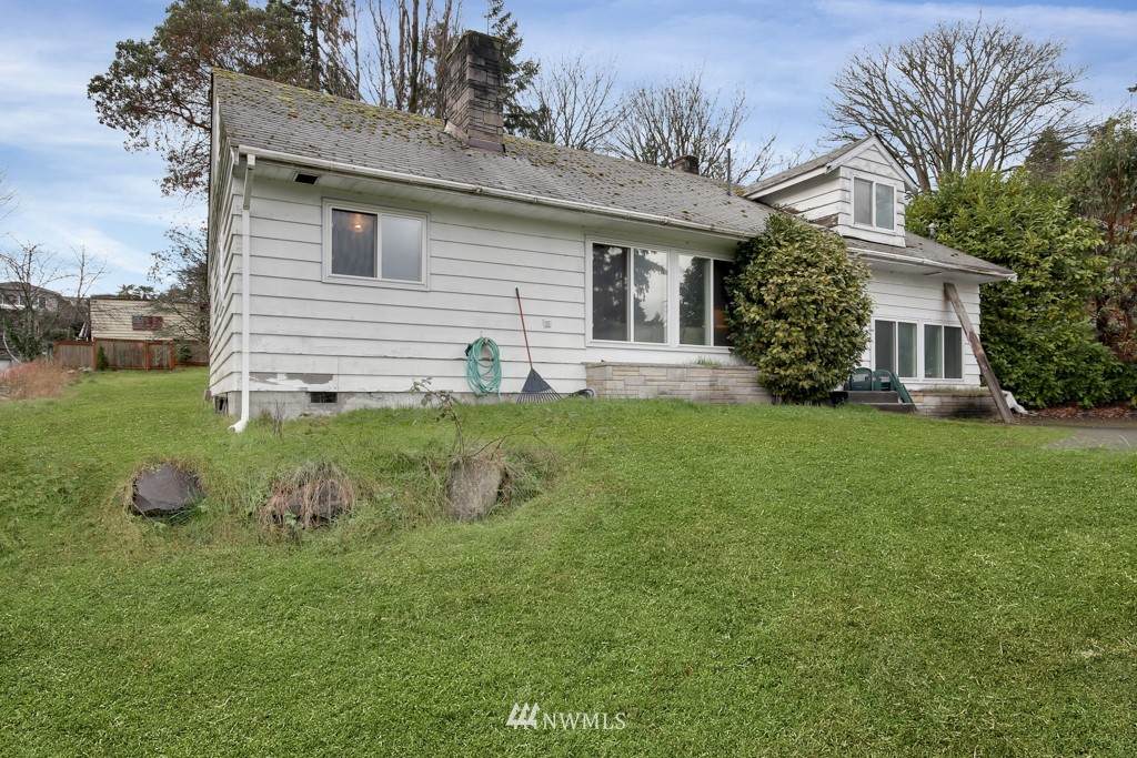 20811 10TH Avenue - Photo 1
