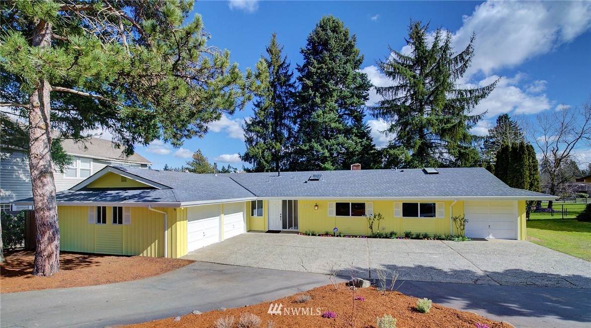 7208 148th Avenue - Photo 1