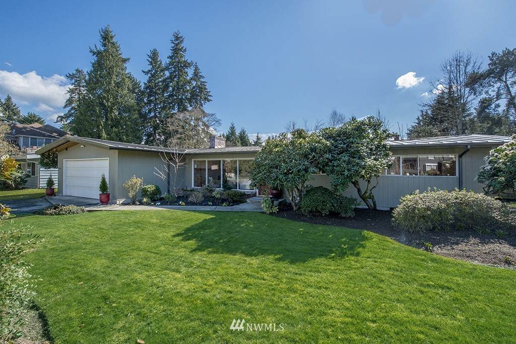 11025 31st Street - Photo 1
