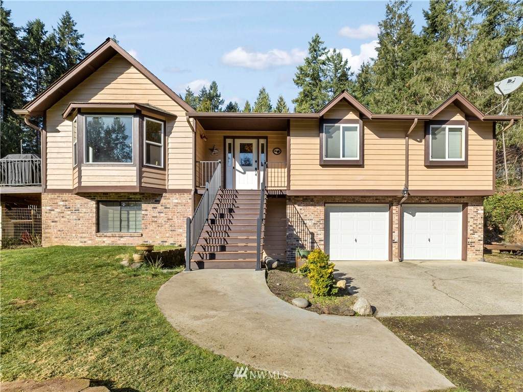 935 Fauna Lane - Photo 1