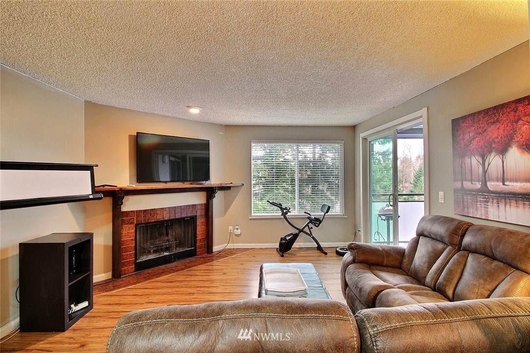 2515 4th Street - Photo 1