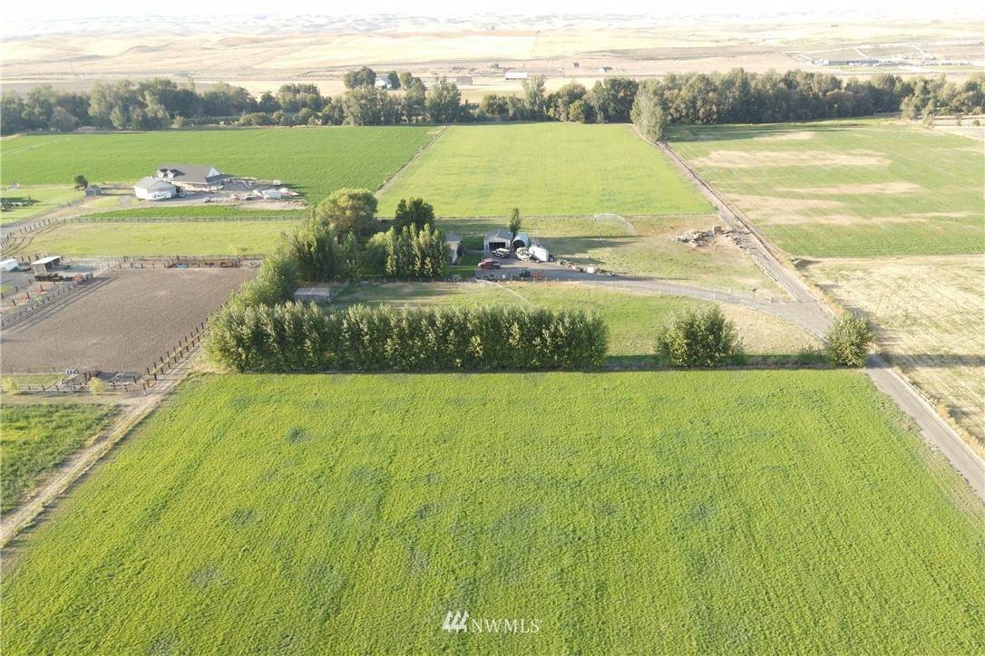 1704 Detour Road - Photo 1