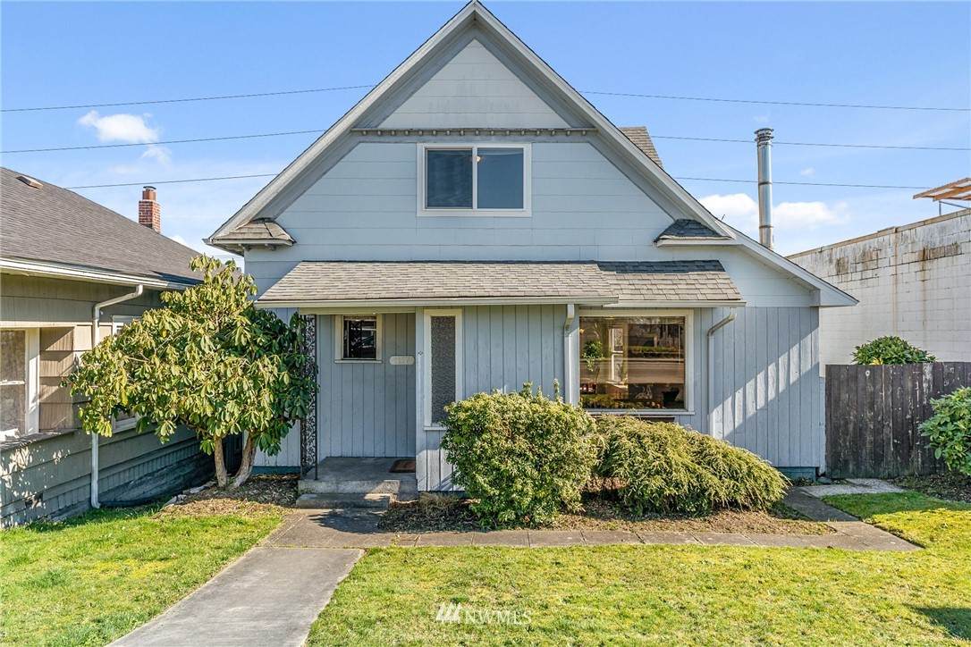 1117 Marine View Drive - Photo 1