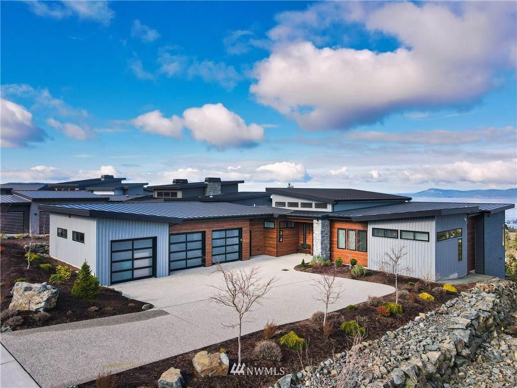 3922 Rock Ridge Parkway - Photo 1