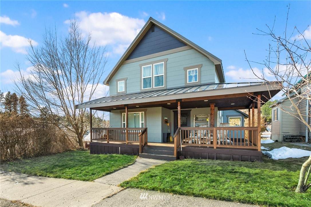 207 Arizona Avenue - Photo 1