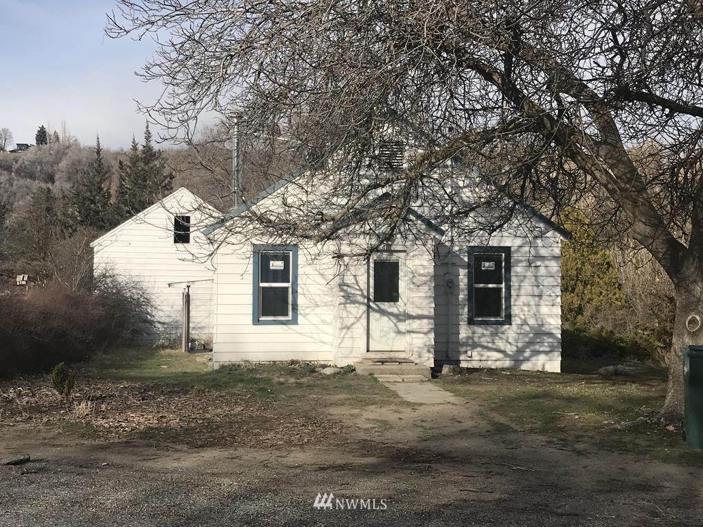 418 Hemlock Street - Photo 1