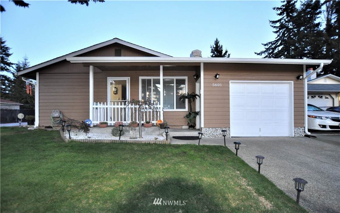 5601 Mullen Street - Photo 1