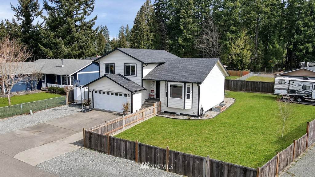 301 Elk Loop - Photo 1