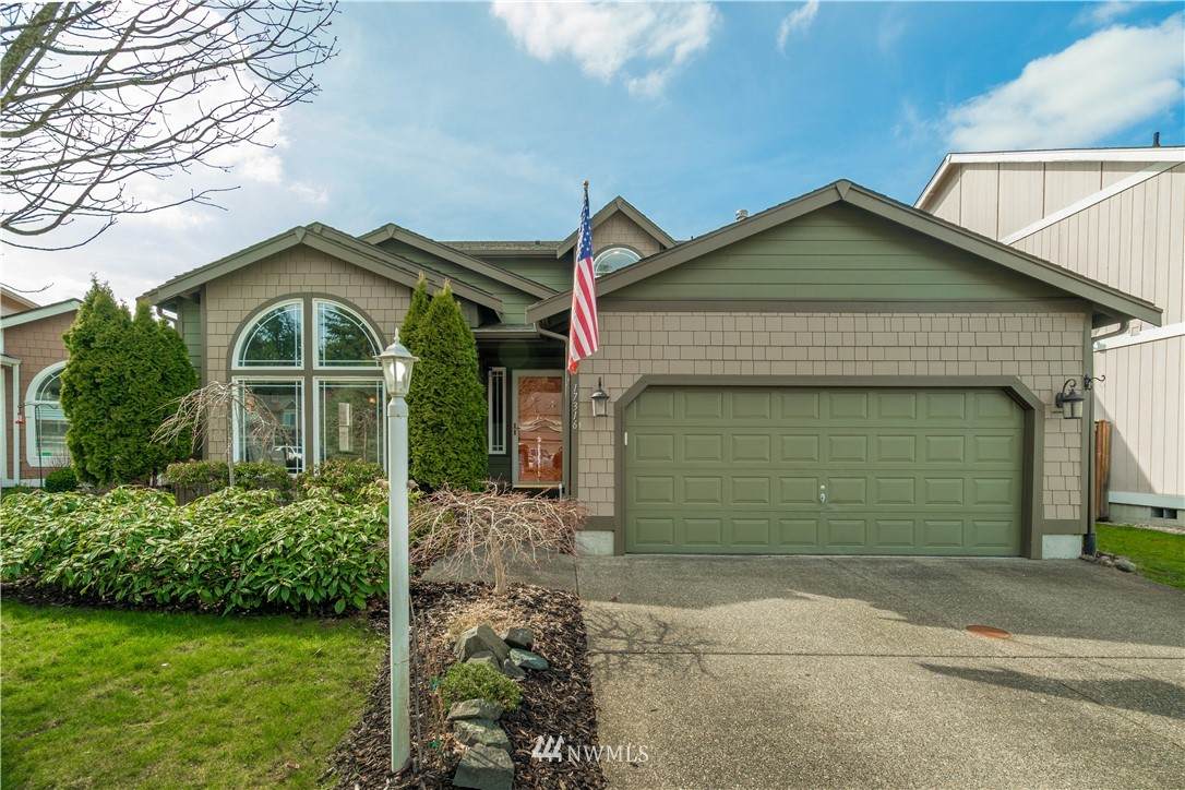 17316 94th Ave Ct E - Photo 1