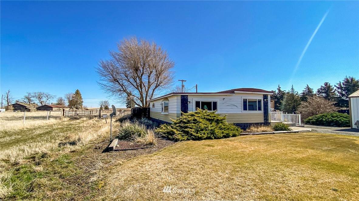 1787 Lind-Ralston Road - Photo 1