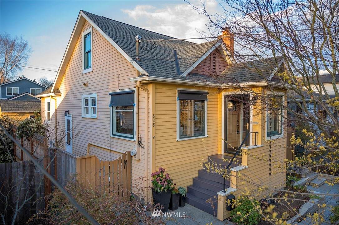 626 82nd Street - Photo 1