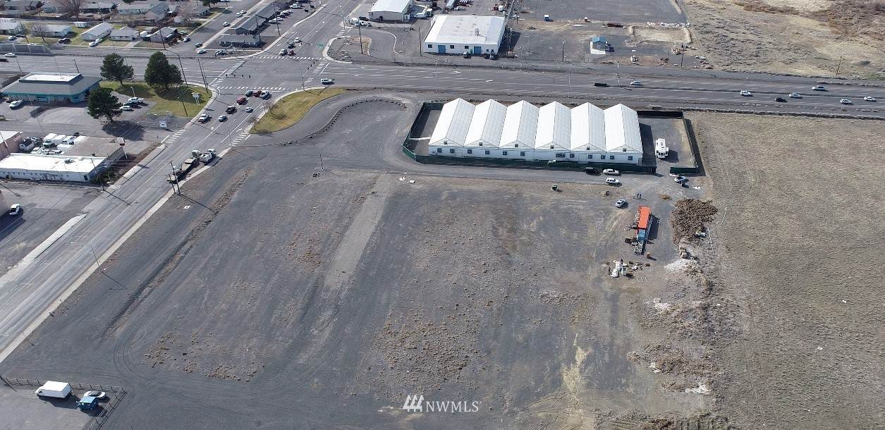 1304 Wheeler Road - Photo 1