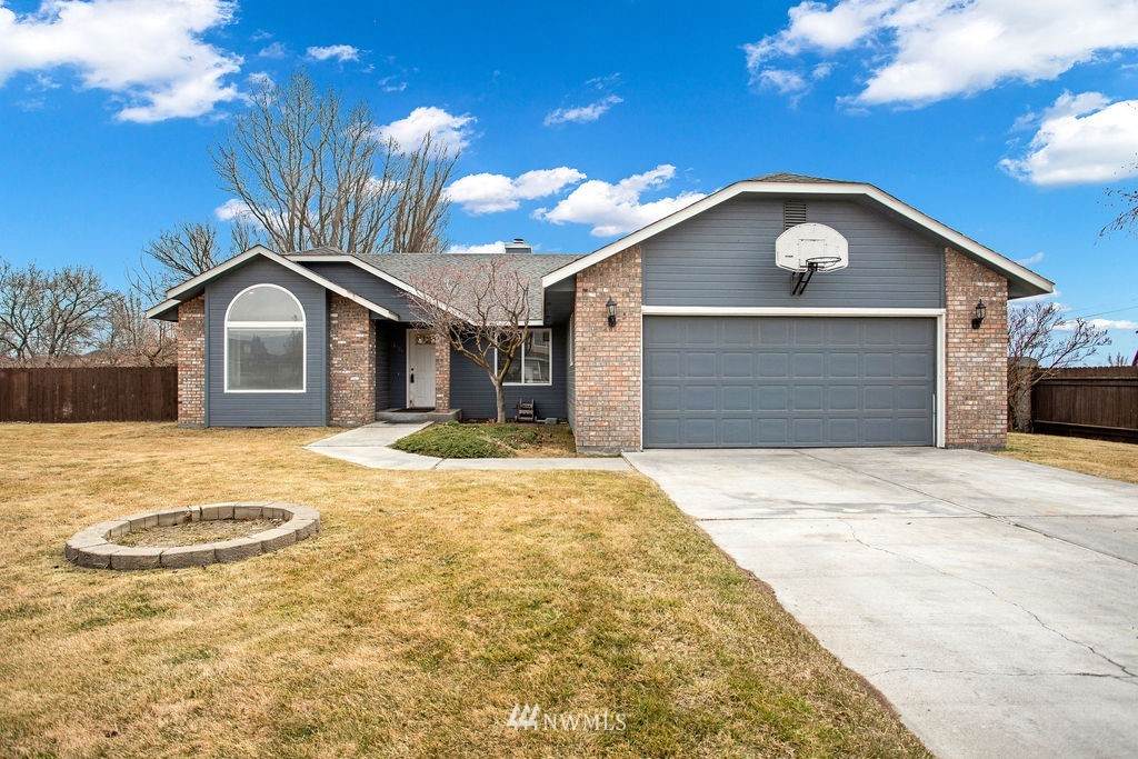 4201 Cove West Drive - Photo 1
