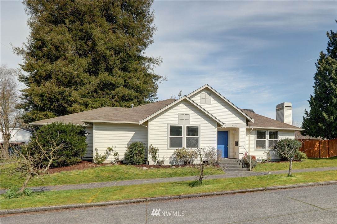 4706 Raymond Street - Photo 1