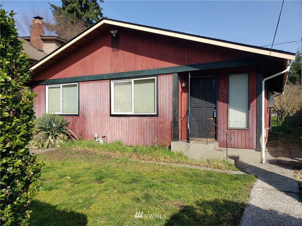 944 102nd Street - Photo 1