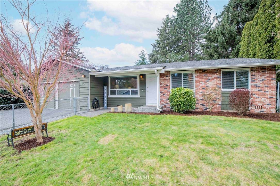 17124 26th Avenue - Photo 1