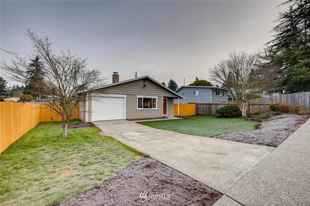 5119 South 10th St - Photo 1