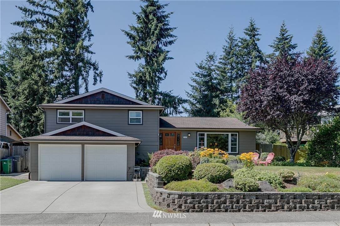 9209 139th Street - Photo 1