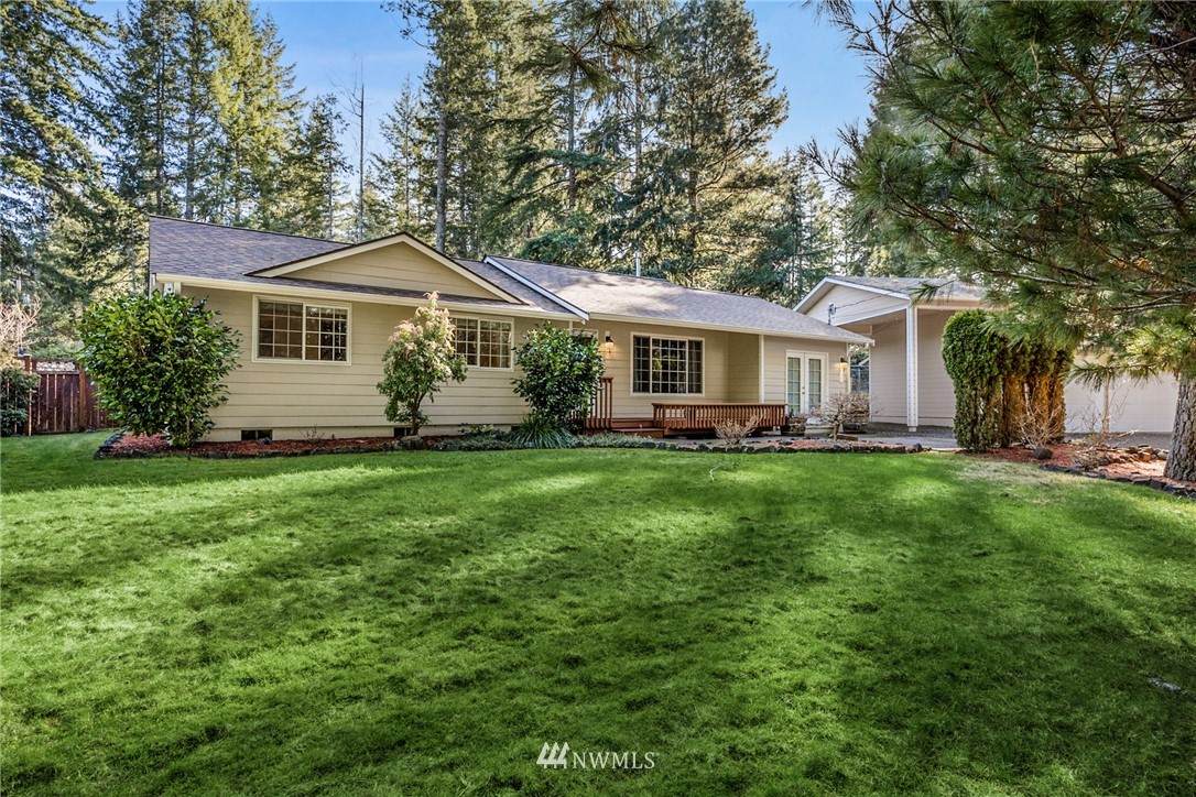 1720 St. Andrews Drive - Photo 1