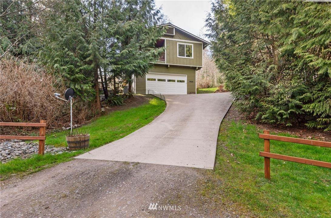 5525 Bulman Avenue - Photo 1