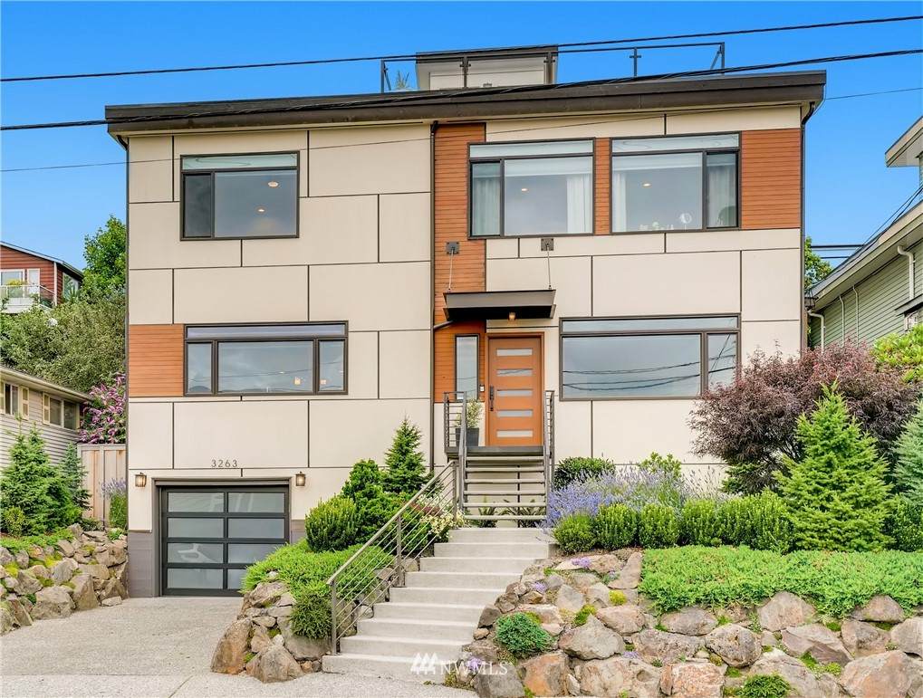 3263 35th Avenue - Photo 1