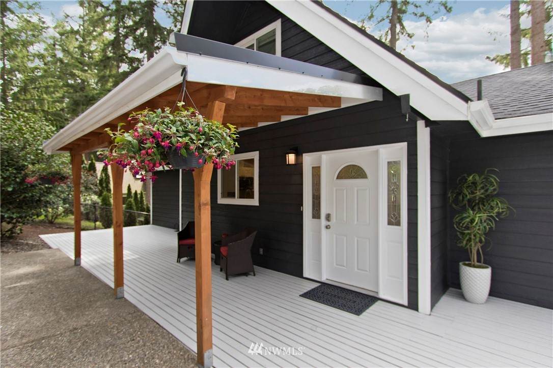 4716 Tapps Drive - Photo 1