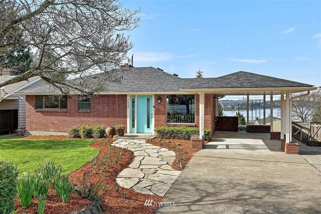 7030 Lakeridge Drive - Photo 1