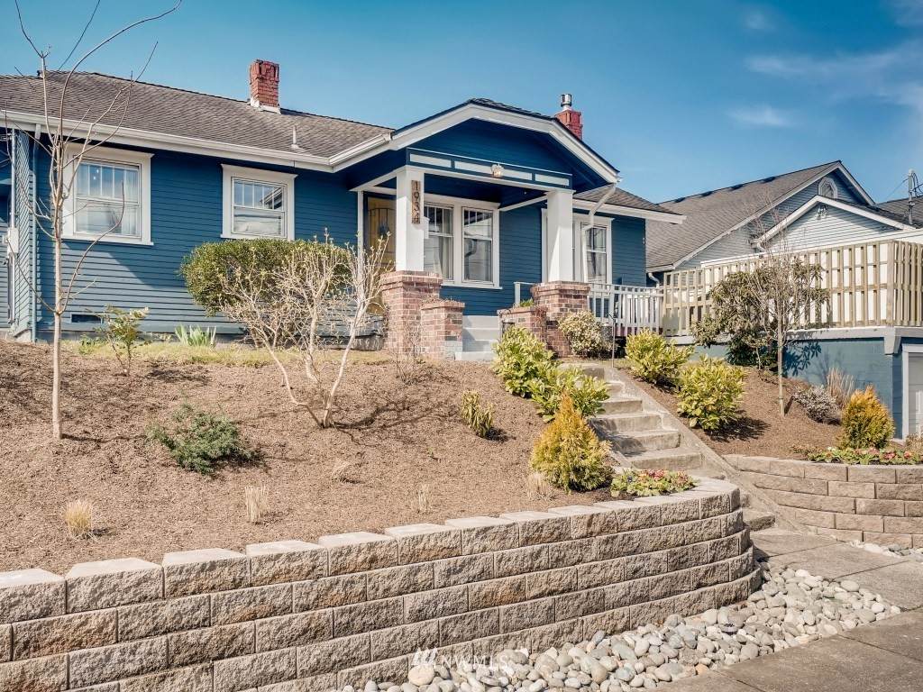 1934 Cedar Street - Photo 1