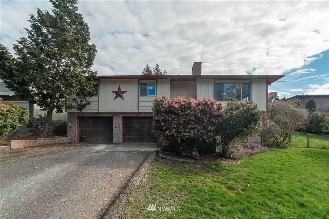 206 Highland Park Drive - Photo 1