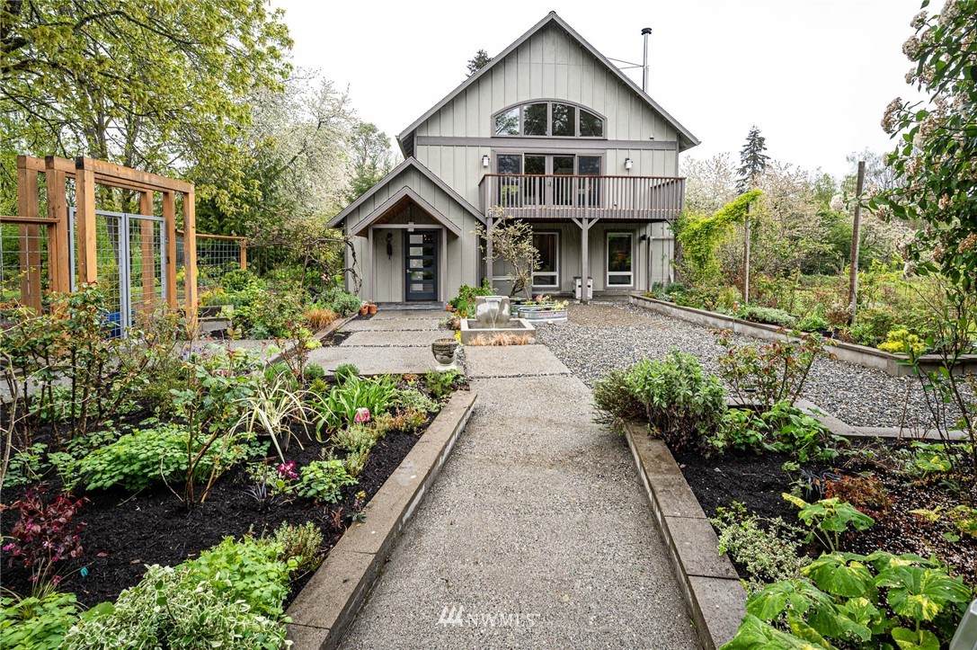 18427 Beall Road - Photo 1
