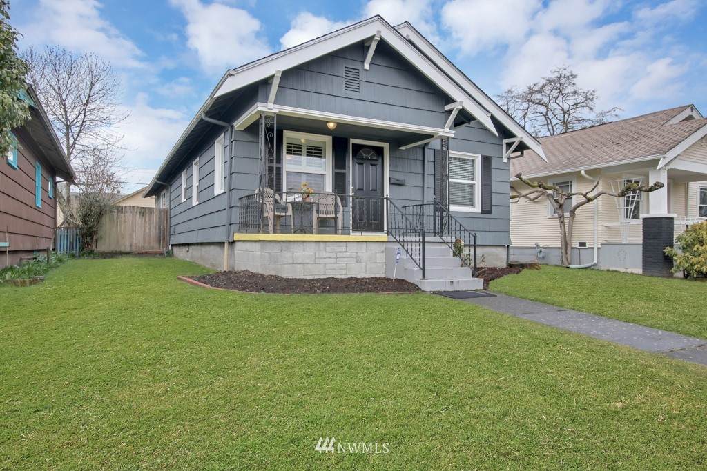 4324 D Street - Photo 1