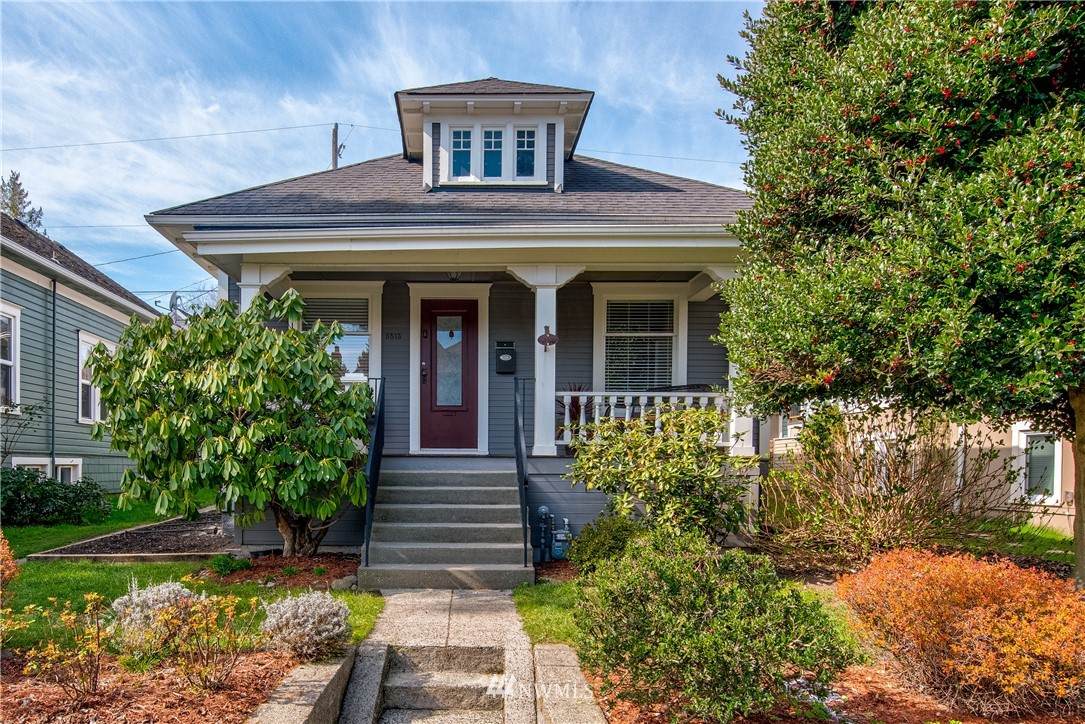 5513 Brooklyn Avenue - Photo 1