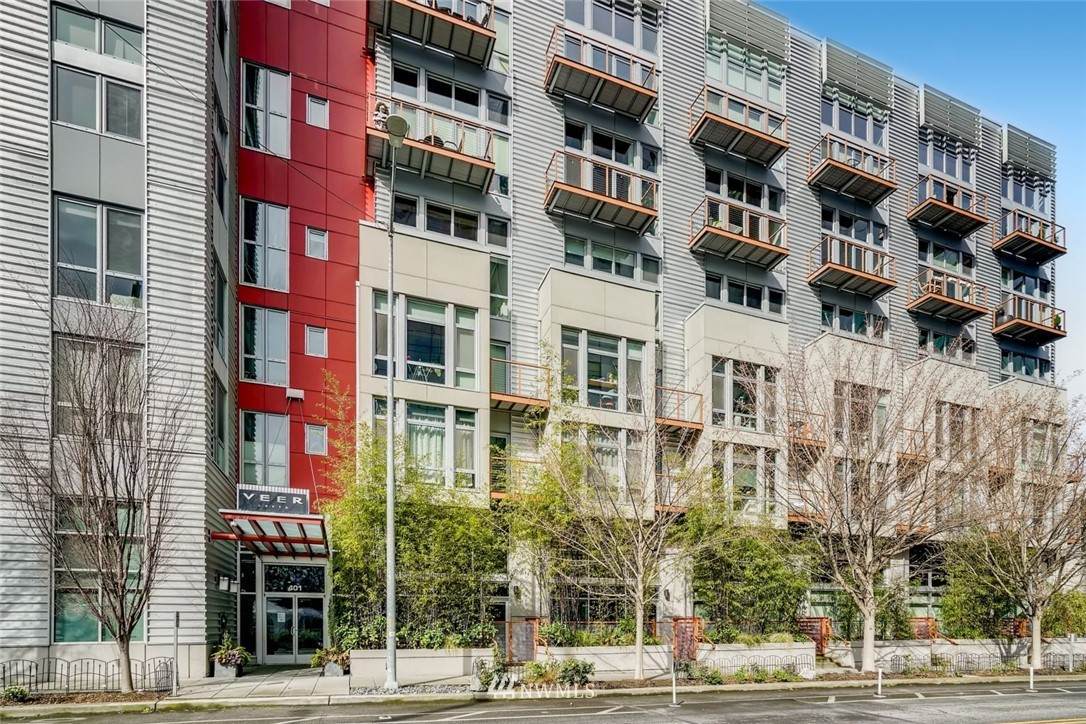 401 9th Avenue - Photo 1
