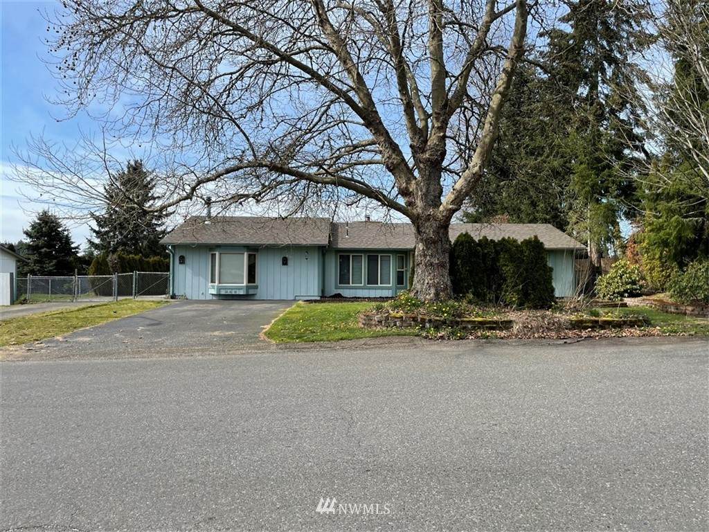 845 Deerbrush Drive - Photo 1