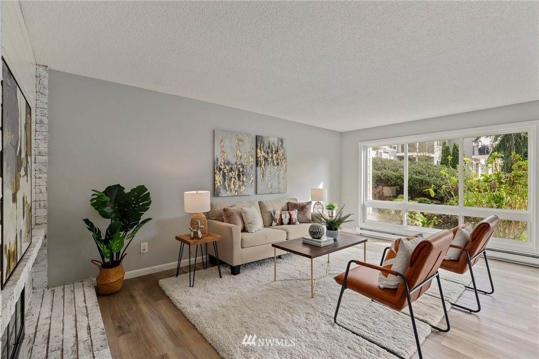 15212 8th Street - Photo 1