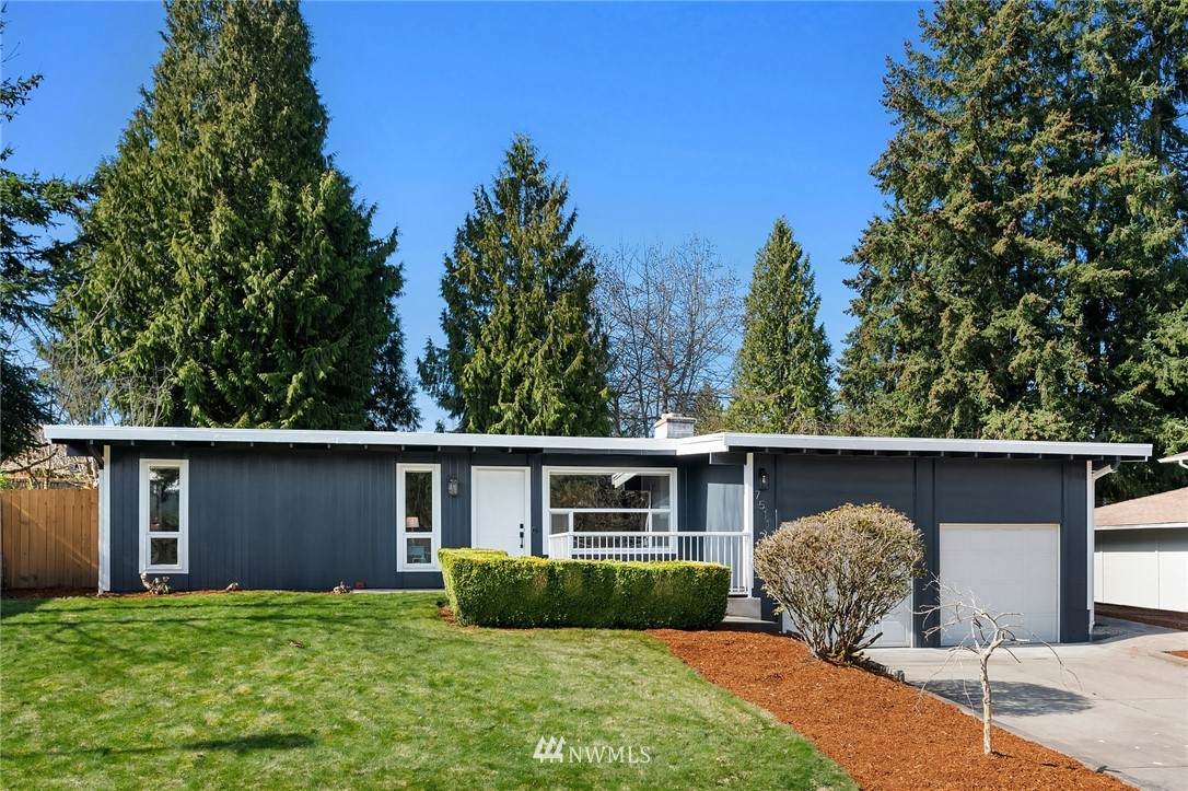 7511 126th Avenue - Photo 1