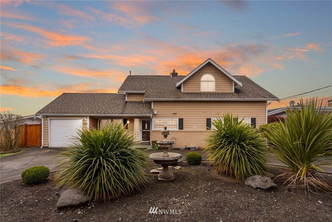 1328 Jackson Avenue - Photo 1