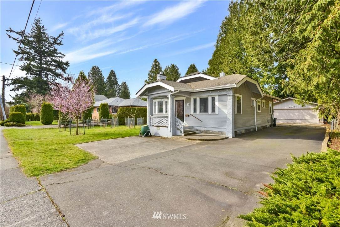 3211 Meridian Street - Photo 1