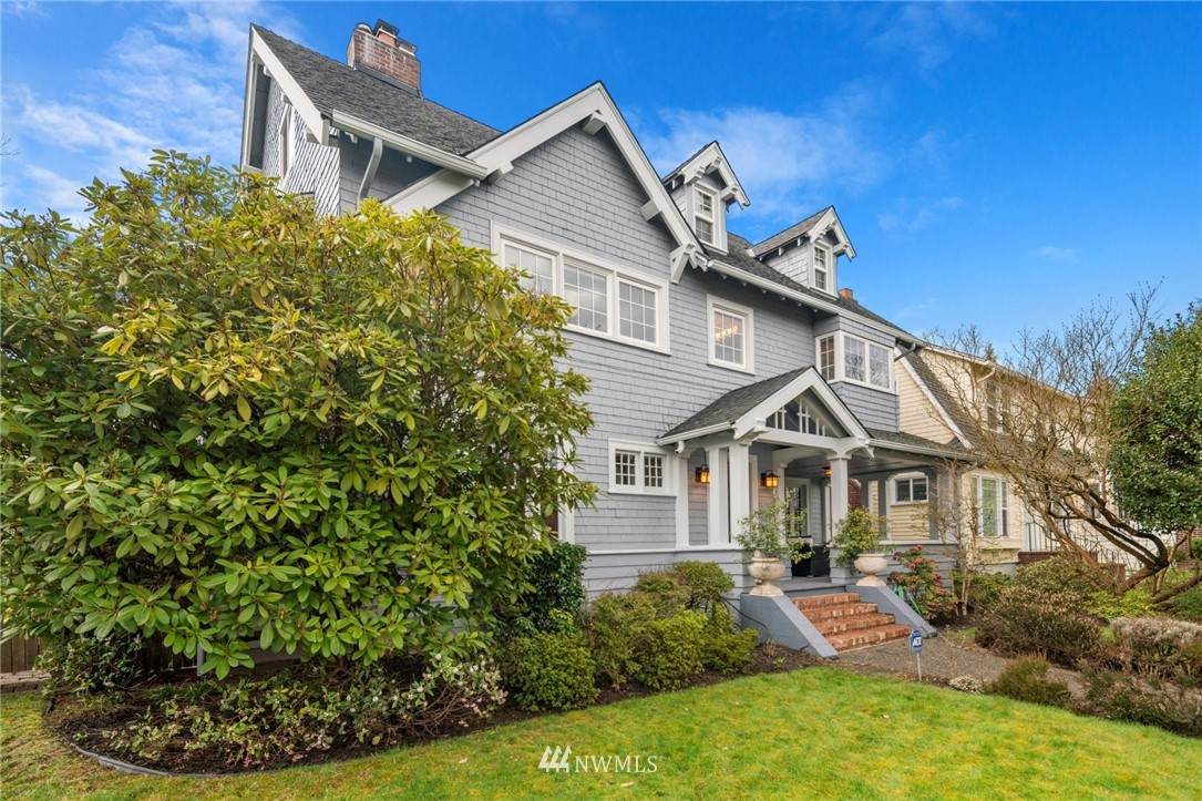 5203 18th Avenue - Photo 1