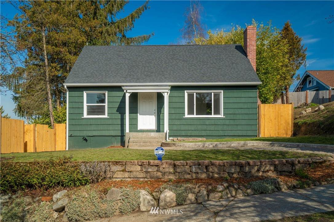 2045 Morton Street - Photo 1