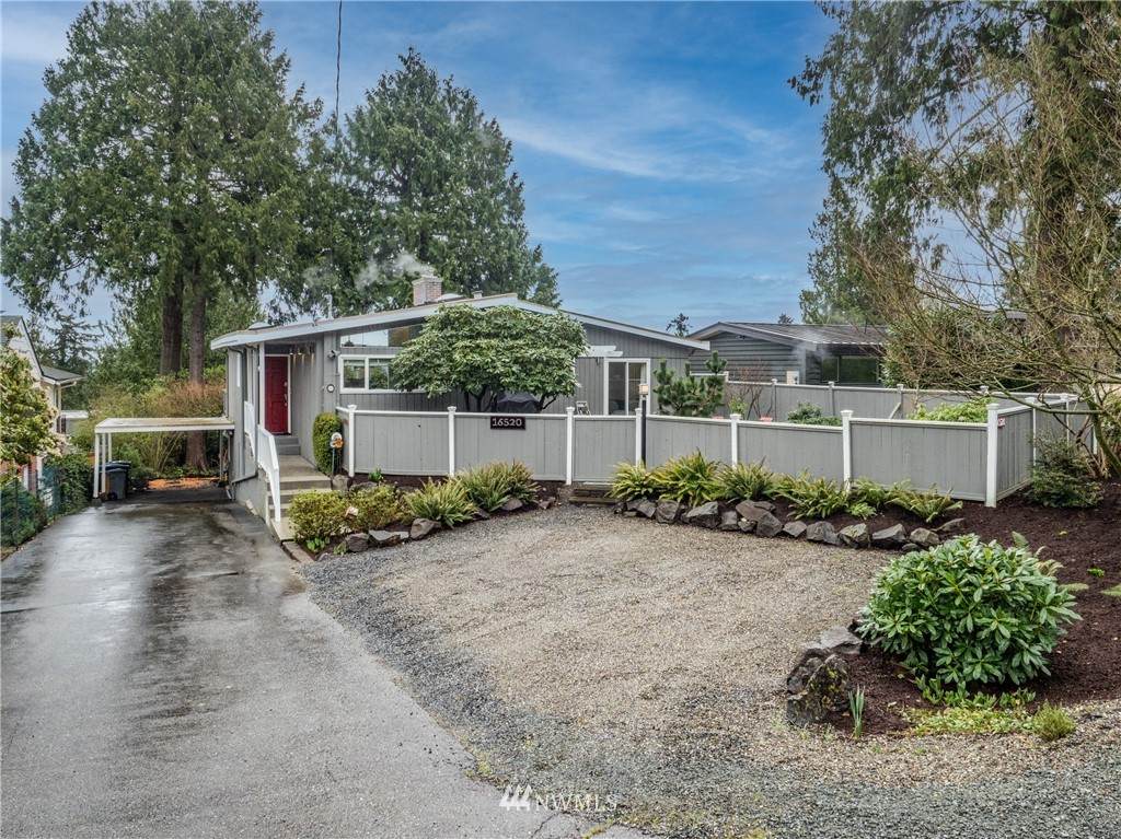 16520 34th Avenue - Photo 1