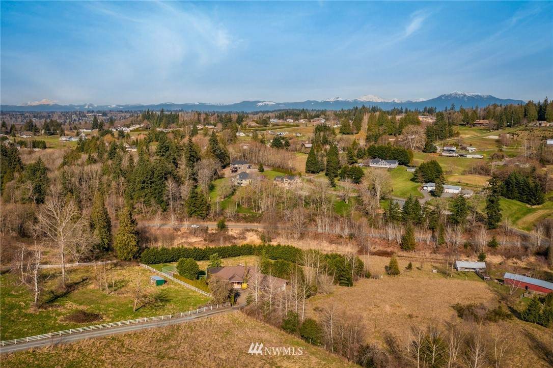 6831 65TH AVENUE SOUTHEAST - Photo 1