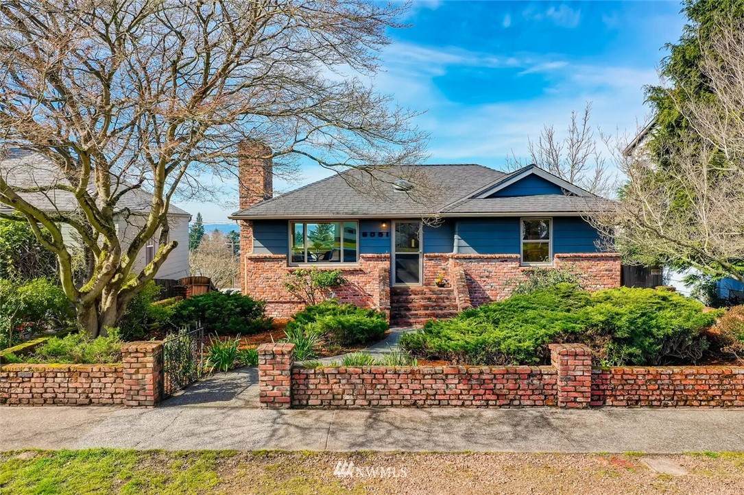 6051 39th Avenue - Photo 1