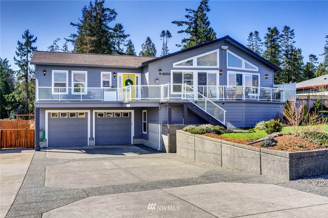 8159 Comox Road - Photo 1