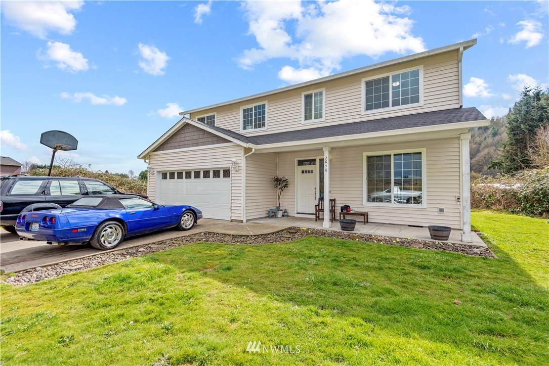 2046 46th Avenue - Photo 1
