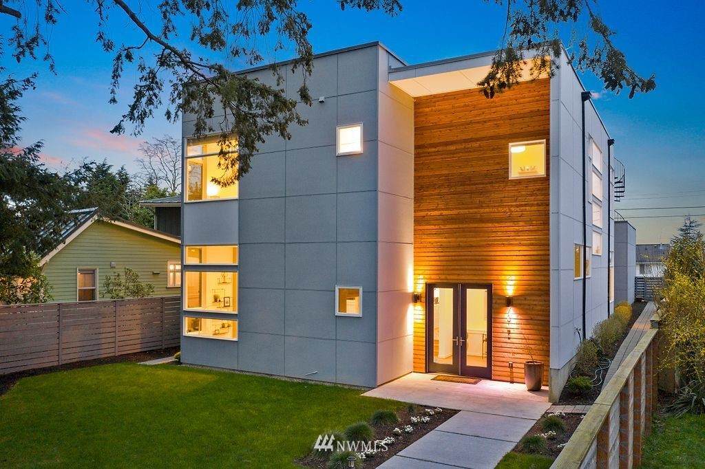7317 35th Avenue - Photo 1