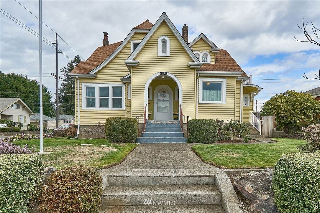 4621 6th Avenue - Photo 1
