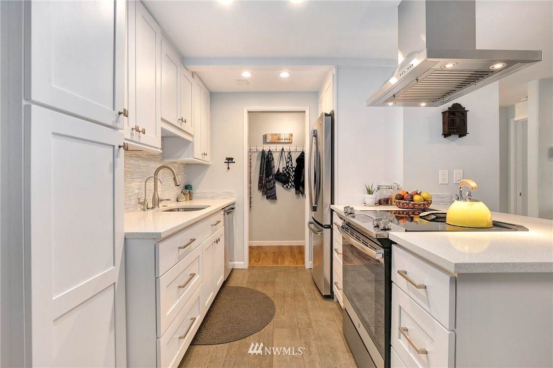 1250 Taylor Avenue - Photo 1